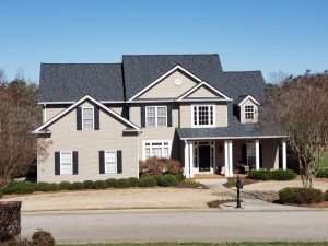 An image of a home transformed by a roof replacement by Skyline Contracting